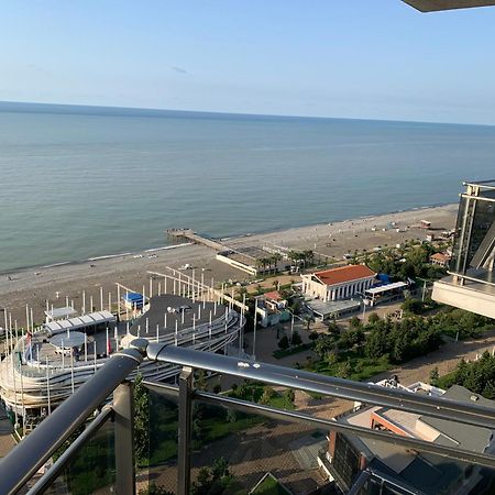 Orbi Sea Towers Batumi Resort ภายนอก รูปภาพ
