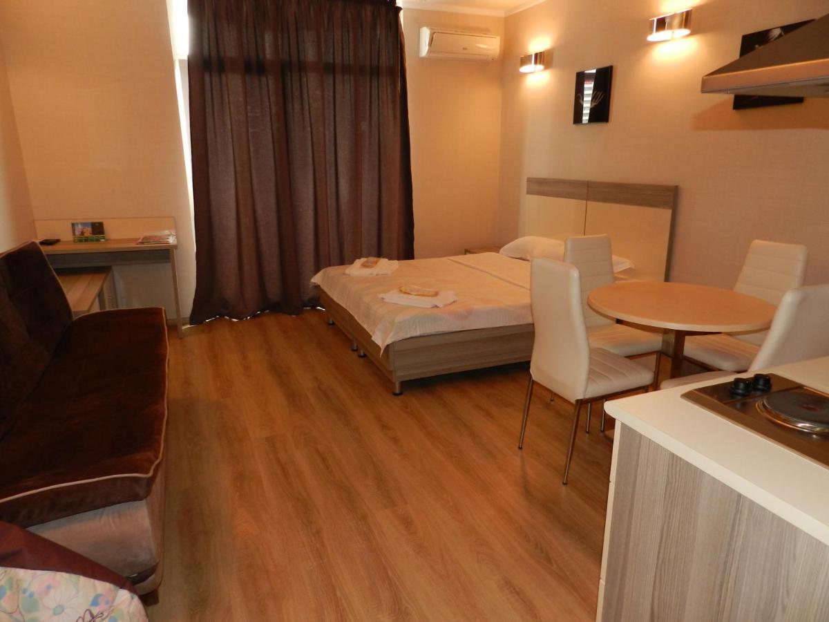 Orbi Sea Towers Batumi Resort ภายนอก รูปภาพ