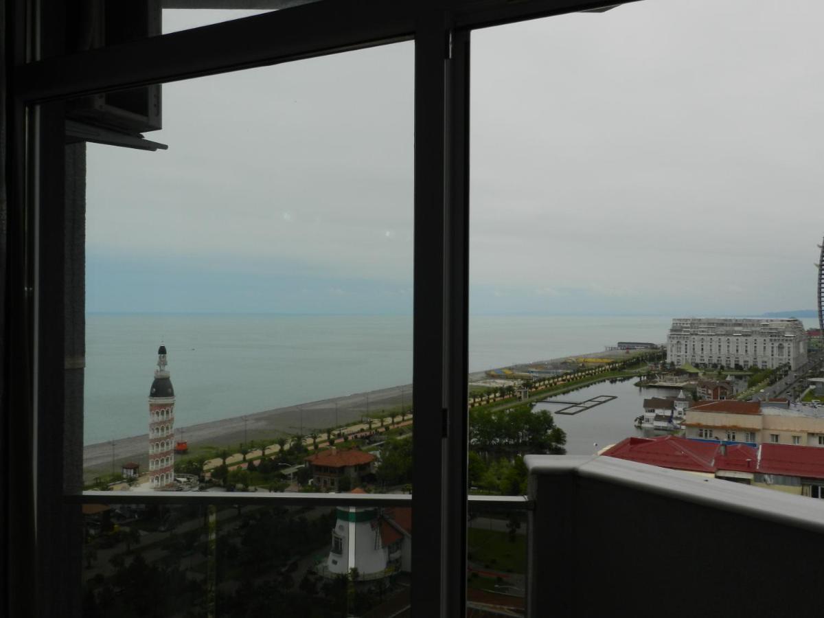 Orbi Sea Towers Batumi Resort ภายนอก รูปภาพ