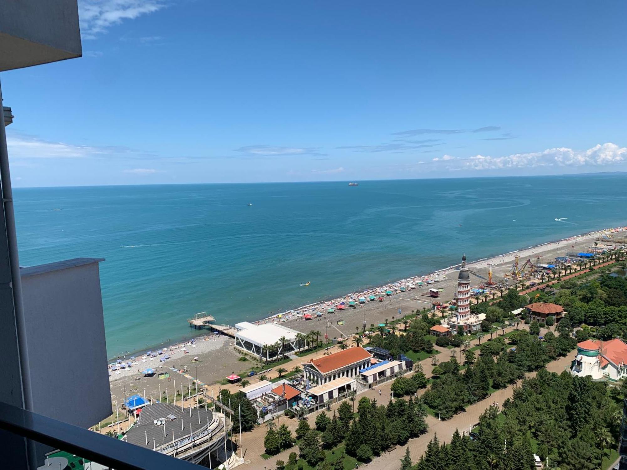 Orbi Sea Towers Batumi Resort ภายนอก รูปภาพ