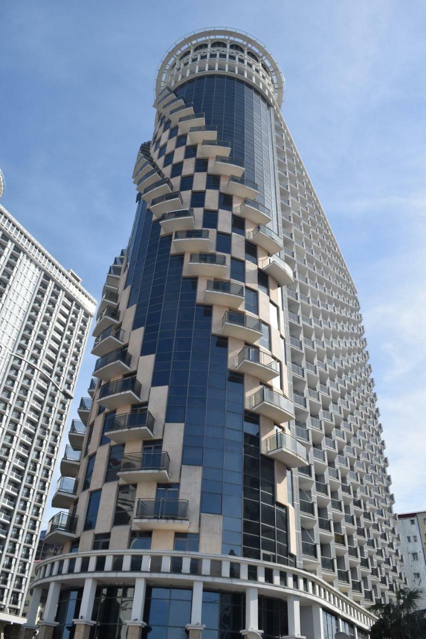 Orbi Sea Towers Batumi Resort ภายนอก รูปภาพ